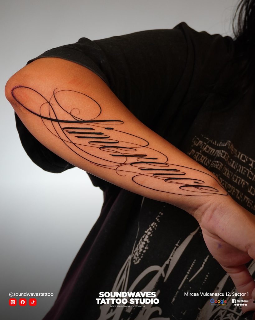 Custom Lettering Tattoos (Tatuaje cu Text Personalizat)